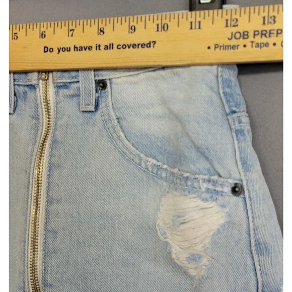 Carmar Distress Mini Jean Skirt Womens 23 Blue Denim Pockets Full Zip Grunge - Picture 7 of 13